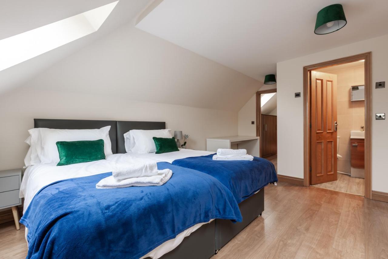 Albert - 5 Bedrooms Sleeps 11 Parking Wi-Fi Contractors Preston  Eksteriør billede